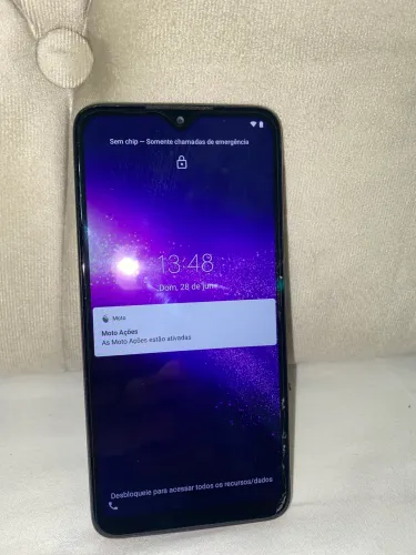 Motorola One Macro 
