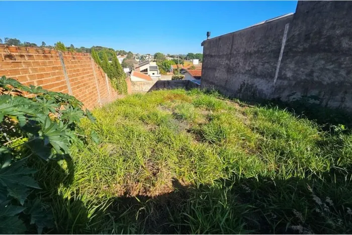 Terreno 250 m² à Venda em Nova Itapira, SP - Imperdível!
