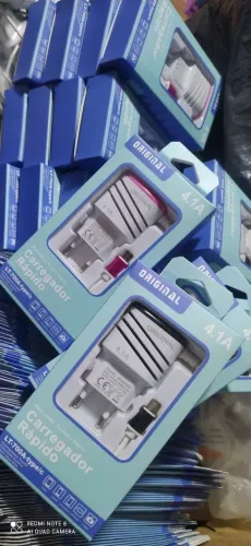 Carregador tipo-C 4.1A Rapido com 2 USB produto Novo
