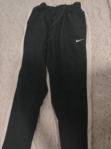 Calma esportiva Nike , em excelente Estado de conservação