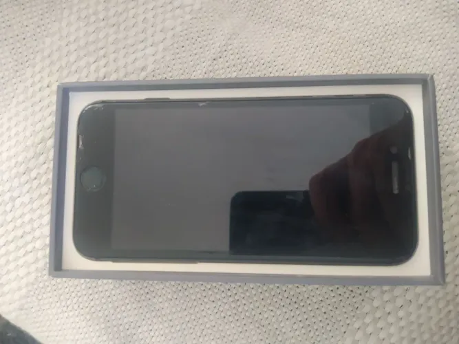 iPhone 8