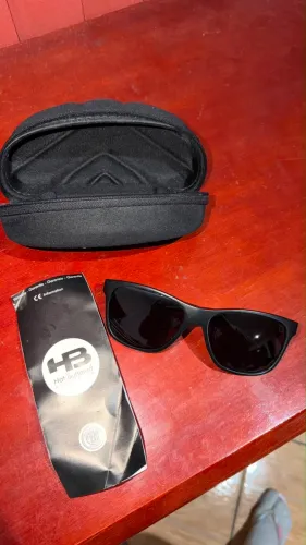 vendo óculos HB original