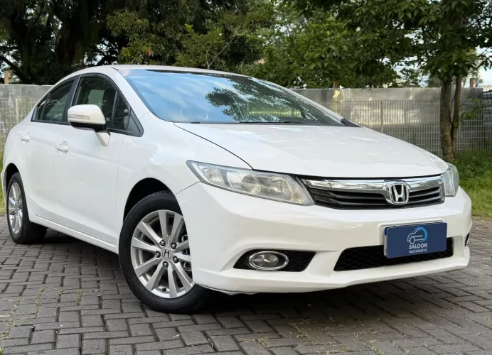 Honda Civic Sedan LXR 2.0 Flexone 16V Aut. 4P 2014