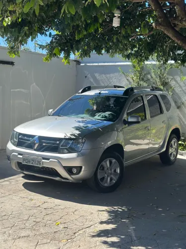 Renault Duster Dynamique 2.0 Hi-flex 16V Aut. 2016