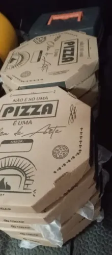 massas com bordas recheadas
