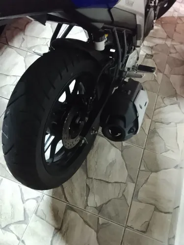 Fazer 250