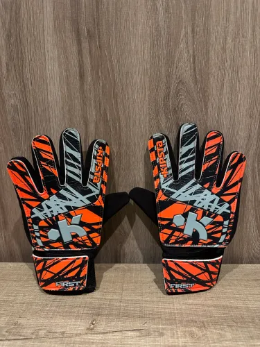 Luvas infantil Goleiro Keeper First Seminovo Impecável Decatlon Campinas-sp