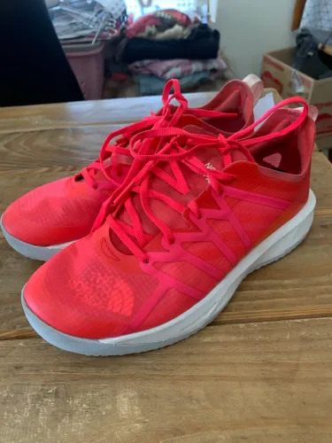 tênis the north face 34 feminino
