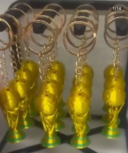 Lote com 40 Chaveiros 