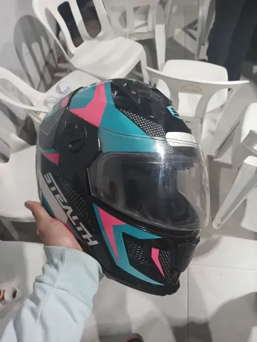 CAPACETE PRO TORK LIBERTY FOUR ? Grafismo Azul Tiffany, Rosa e Preto ? Tamanho 62