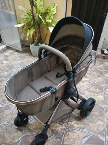 Carrinho de bebê Dzieco