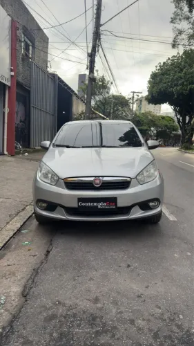 Fiat Grand Siena Essence Dual. 1.6 Flex 16V 2016