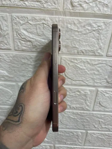 16 pro Max 256 gb