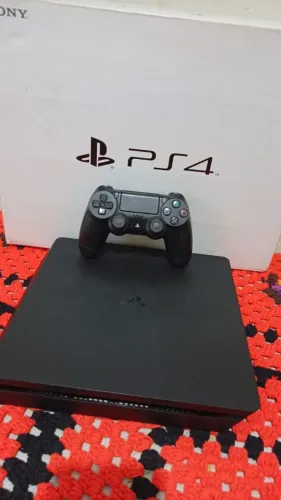 Playstation 4 slim 500 GB