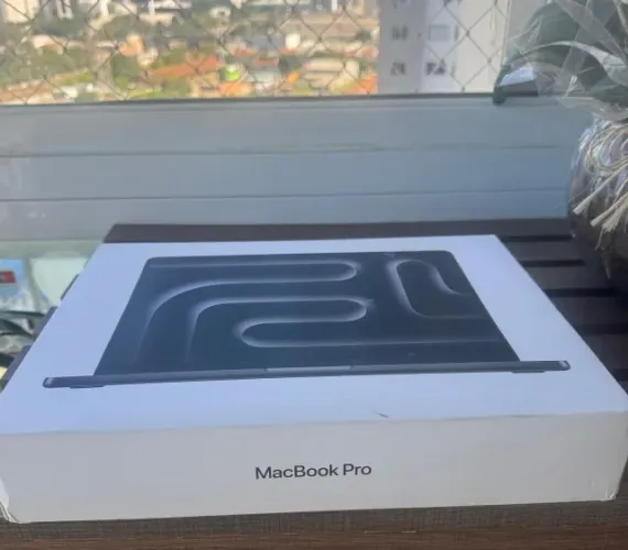 Macbook Pro M5 Lacrado - 1 Ano de garantia Apple