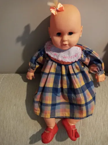 Boneca antiga colecionador.