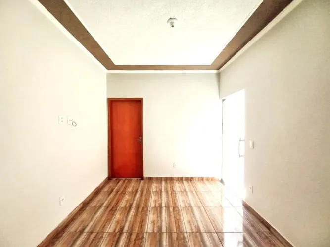 Casas geminadas com 2 quartos à venda com 55 m², Residencial Alto do Lago.