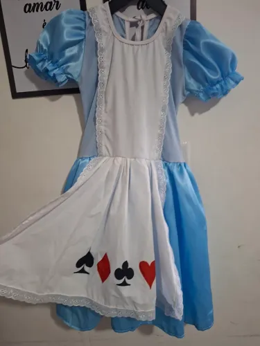 Vestido Alice no País das Maravilhas
