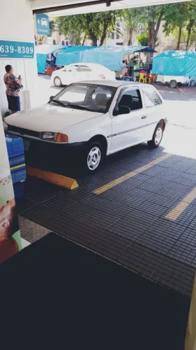 Volkswagen Gol 1000 MI Plus 8V 2P E 4P 1998