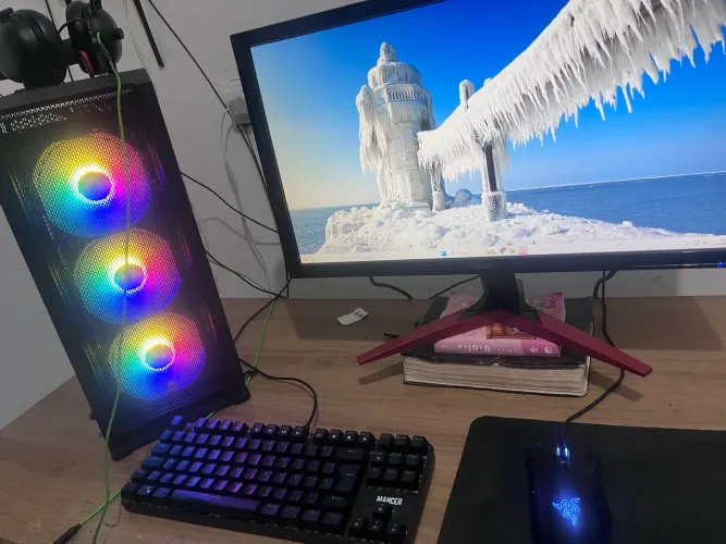 TORRO PC GAMER RYZEN 5 5600 16GB