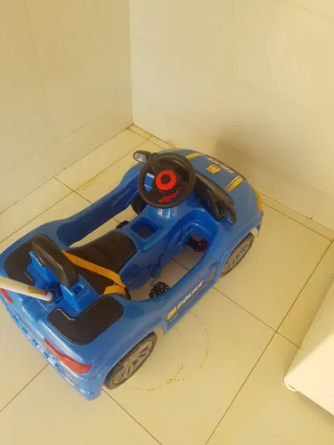 Carro infantil police