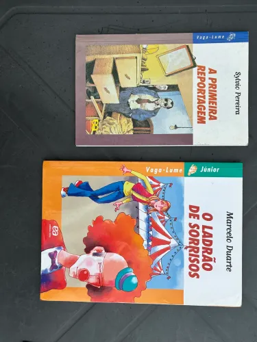 Livros-A PRIMEIRA REPORTAGEM e O LADRÃO DE SORRISOS