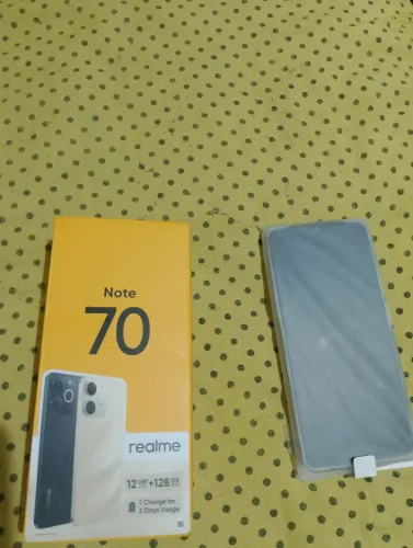 Celular NOTE 70 128<br>NOVO SEM MARCA DE USO *
