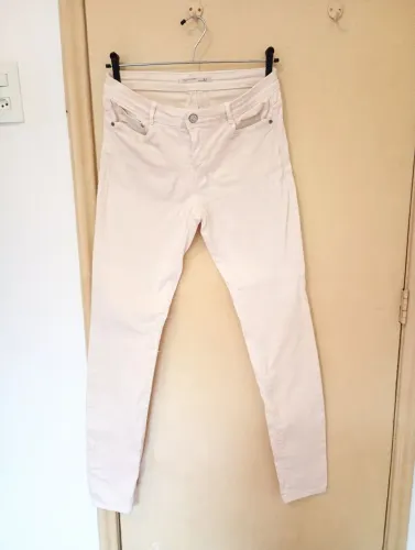 Calça Zara cintura alta branca