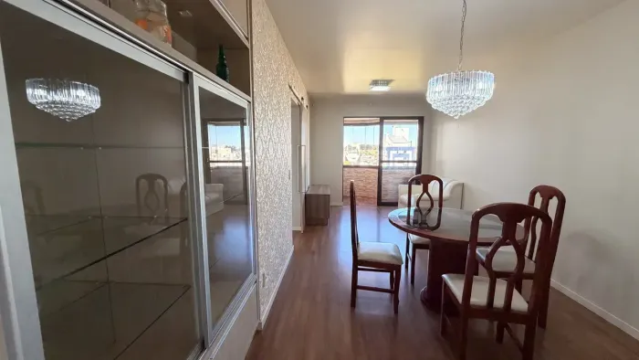 Apartamento com 3 Dormitórios, mobiliado  e Vista Livre  Criciúma/SC