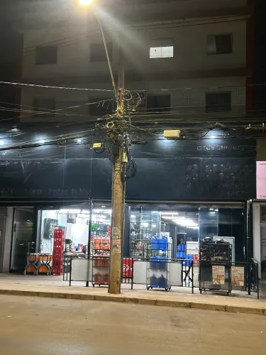    OPORTUNIDADE VENDO LOJA EM VICENTE PIRES DF RUA 05 