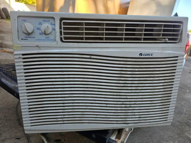 Ar Condicionado de Janela 18.000 BTU