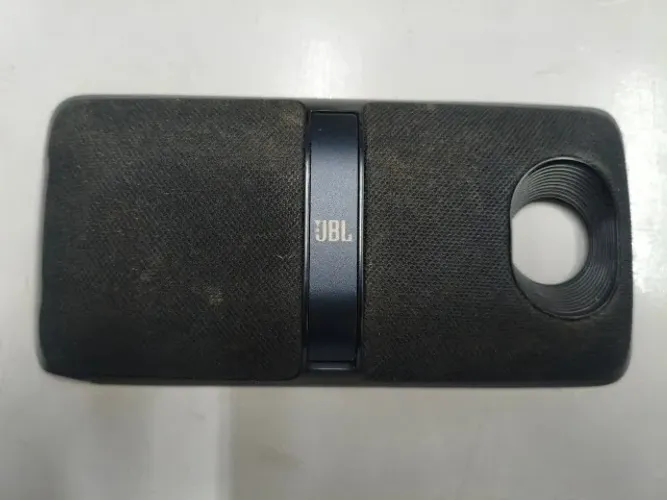 Moto Snap som JBL "Usado"