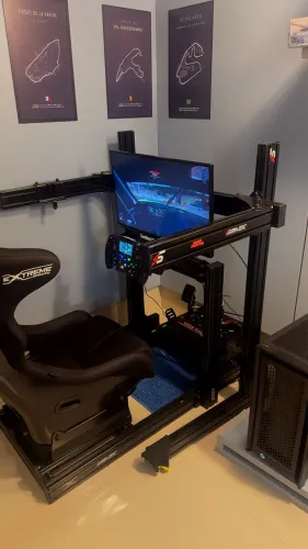 Vendo simulador de corrida Simagic/extreme sem PC