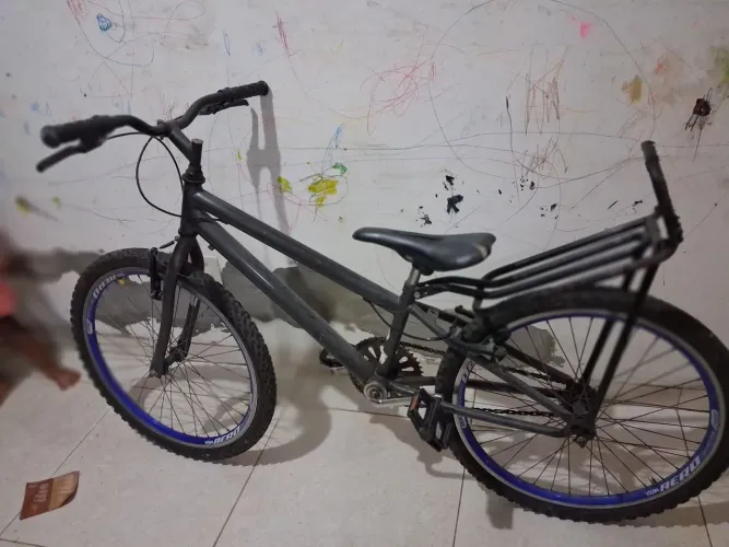 Bicicleta aro 24 quadro Wendy 