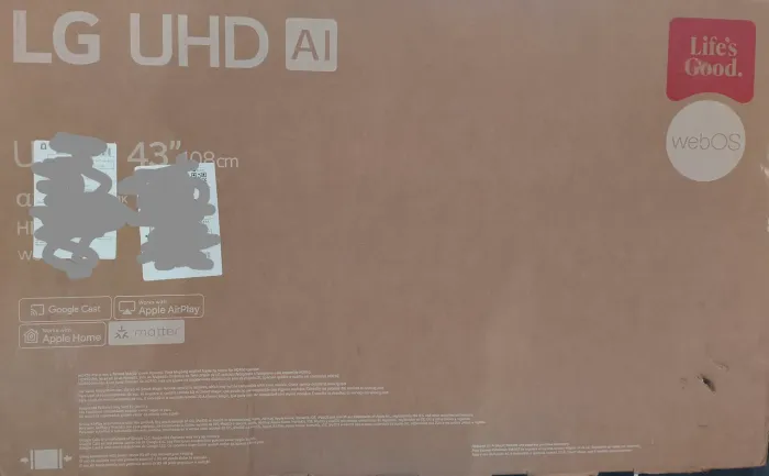 LG TV 4K ua7500psa 43 polegadas na caixa