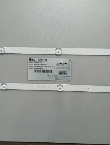 Kit led tv Lg 32lf510