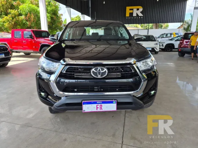 Toyota Hilux CD SRV 4X4 2.8 TDI Diesel Aut. 2024