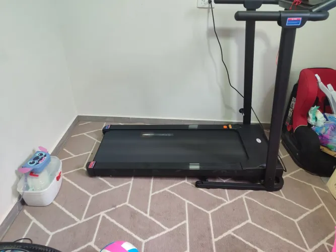 Esteira Elétrica Ergométrica Bivolt Ginástica Wct fitness Cor Preto