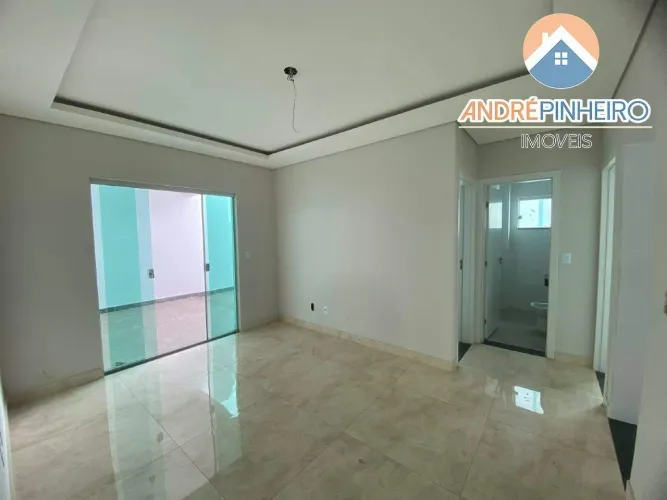 Apartamento com Área Privativa e 3 Vagas à Venda no Bairro Copacabana