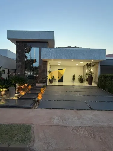 CASA RESIDENCIAL em CUIABÁ - MT, CONDOMÍNIO BELVEDERE