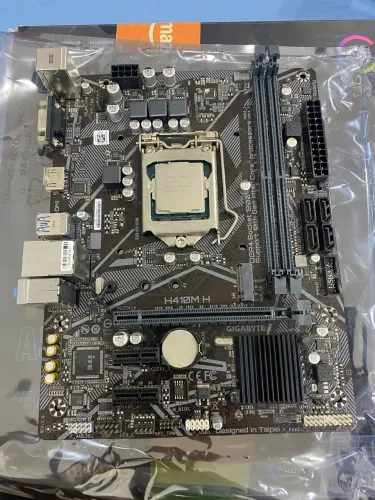 Kit: Processador I3 10100f + placa mãe gigabyte h410m
