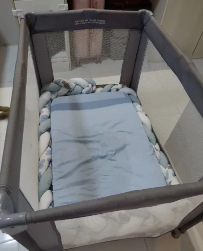 VENDO berço /chiqueirinho com colchão 