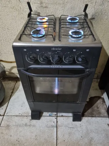 Vendo fogão usado Frete grátis