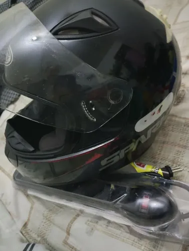 Capacete ? SPARK Preto brilhante bom excelente estado geral 60/62 oportunidade parti....