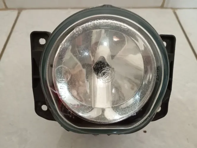 Farol de milha Palio 1.0 fire 2004/2005 original lado esquerdo (motorista)
