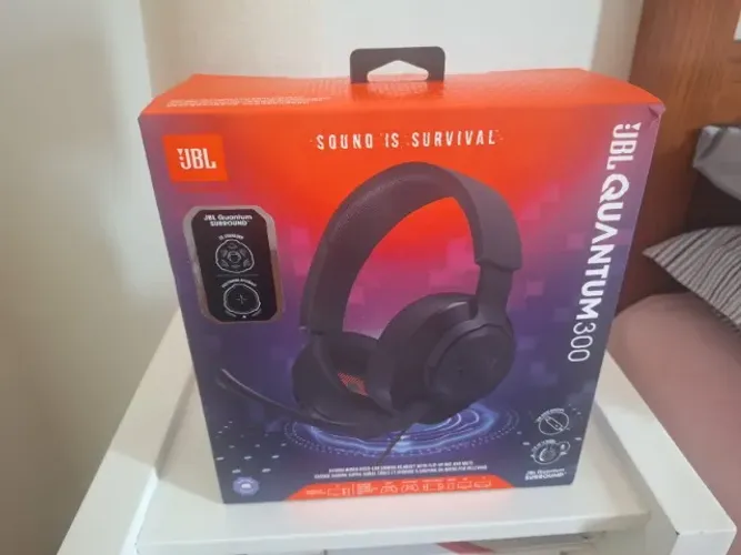 Headset JBL QUANTUM 300 - NOVO E LACRADO
