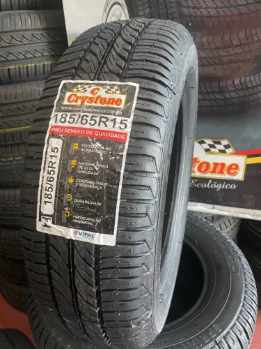01 pneu Crystone 185/65/15 remolde (montagem gratuita)