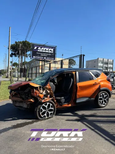 Sucata Captur Intense 1.6 CVT 2018 para retirada de pecas