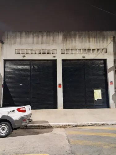 ALUGA SE GALPAO COMERCIAL
