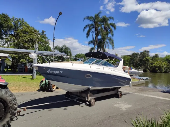 LANCHA TRITON 26 Pés